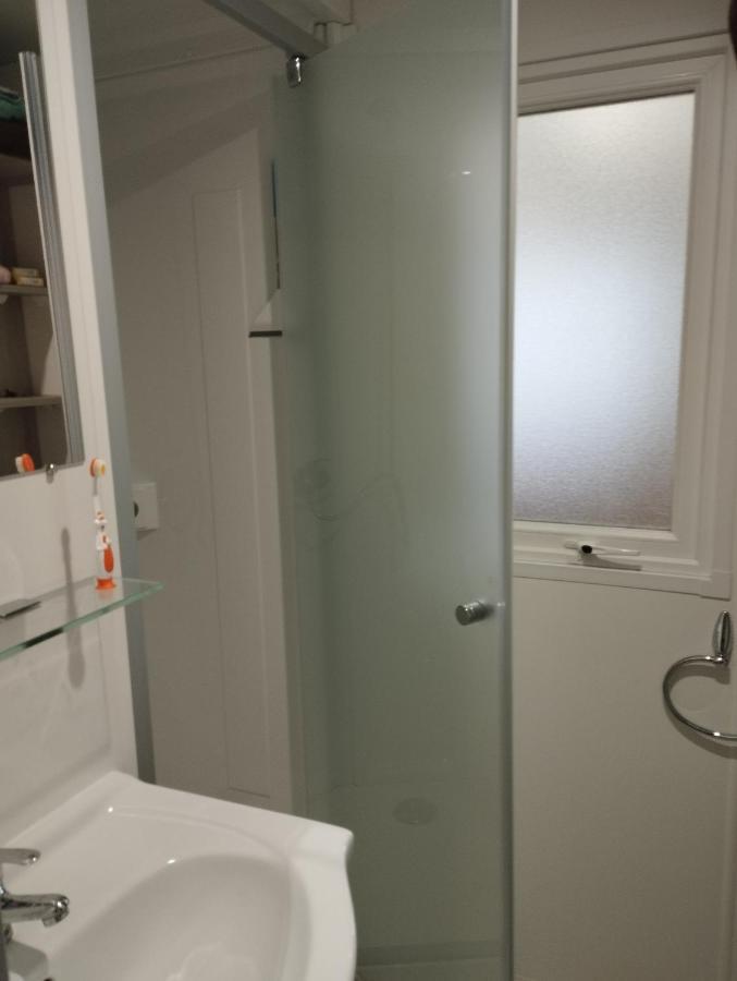 Mobil-Home Tout Confort A 300M De L'Ocean Saint-Brévin-les-Pins Extérieur photo