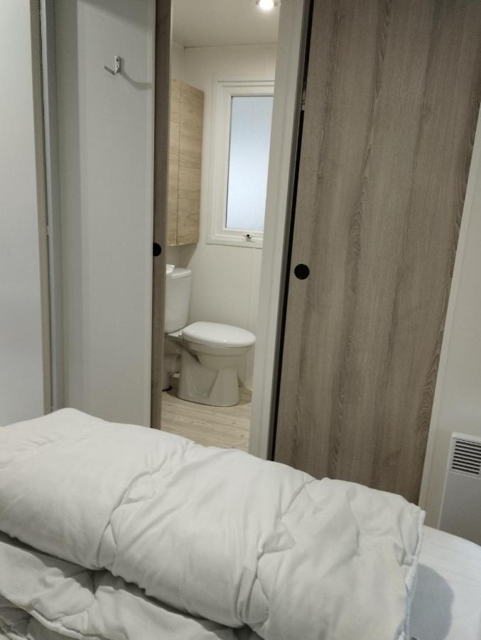 Mobil-Home Tout Confort A 300M De L'Ocean Saint-Brévin-les-Pins Extérieur photo